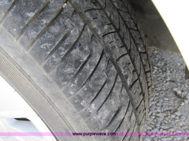 image for item G9368 2006 Ford Crown Victoria Police Interceptor