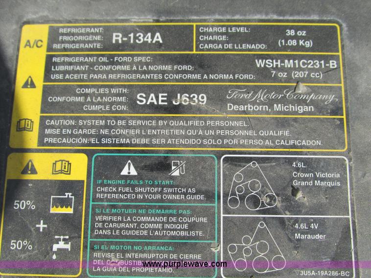 image for item G9368 2006 Ford Crown Victoria Police Interceptor