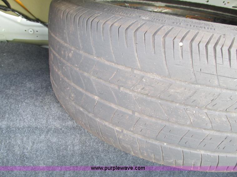 image for item G9368 2006 Ford Crown Victoria Police Interceptor