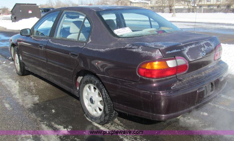 image for item G9536 1998 Chevrolet Malibu LS