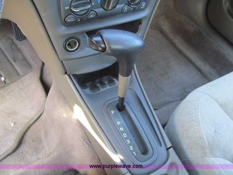 image for item G9536 1998 Chevrolet Malibu LS