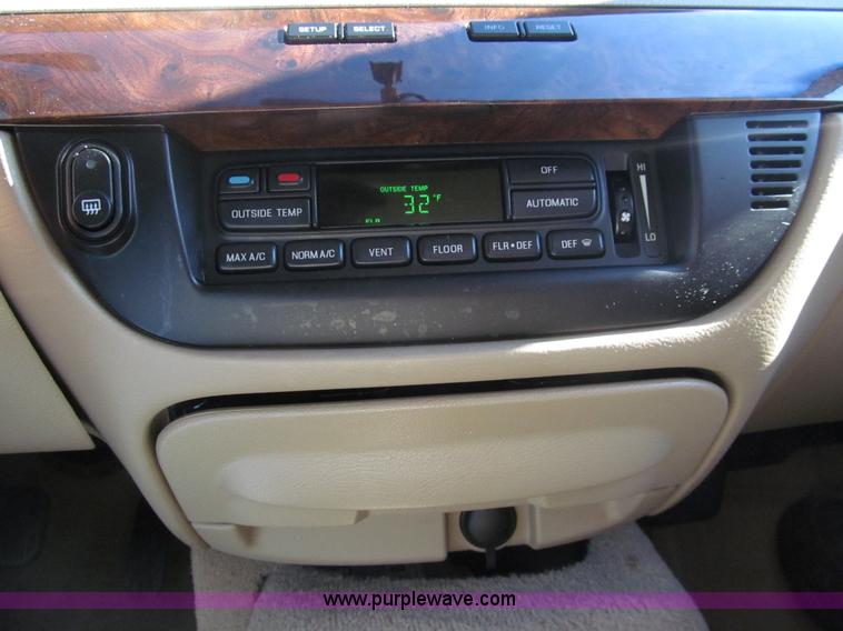 image for item G9579 2010 Mercury Grand Marquis LS Ultimate Edition