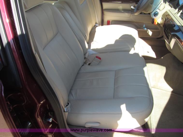 image for item G9579 2010 Mercury Grand Marquis LS Ultimate Edition