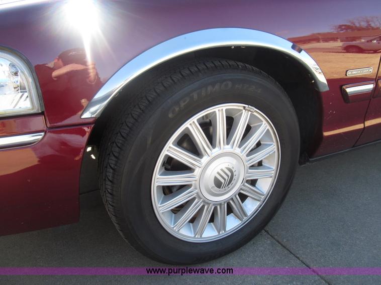 image for item G9579 2010 Mercury Grand Marquis LS Ultimate Edition