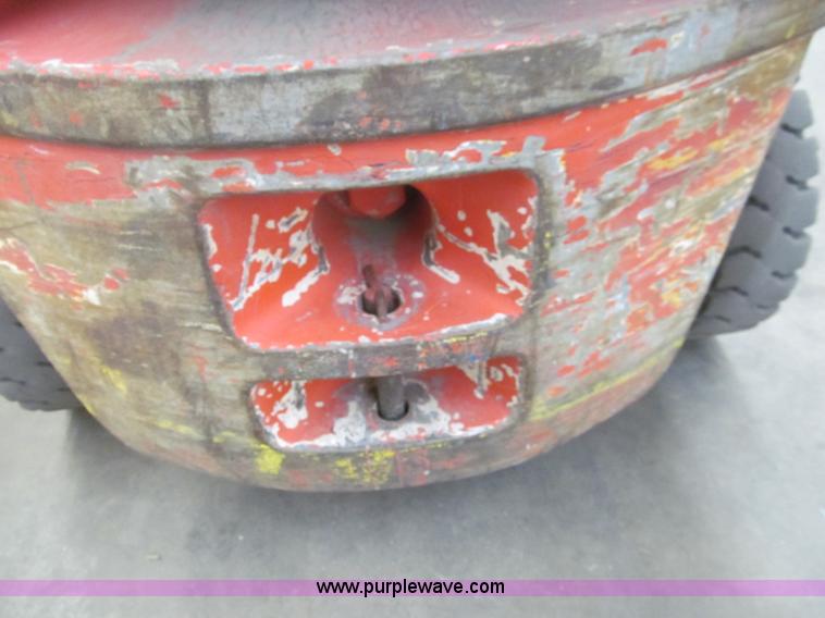 image for item G9603 Nissan 50 forklift