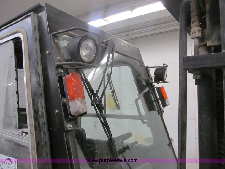 image for item G9603 Nissan 50 forklift