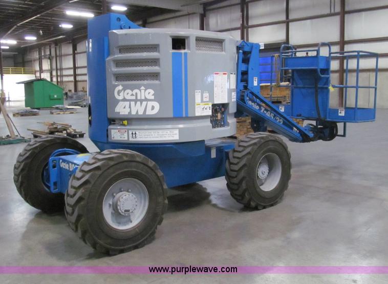 image for item G9604 1986 Genie Z45/22 articulating boom lift