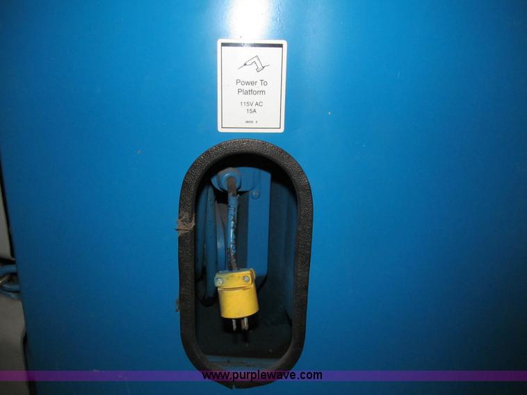 image for item G9604 1986 Genie Z45/22 articulating boom lift