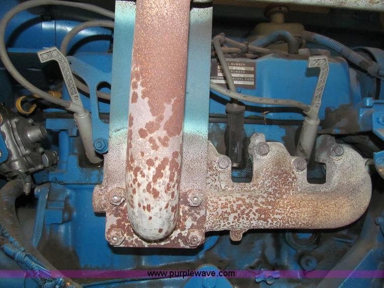 image for item G9604 1986 Genie Z45/22 articulating boom lift