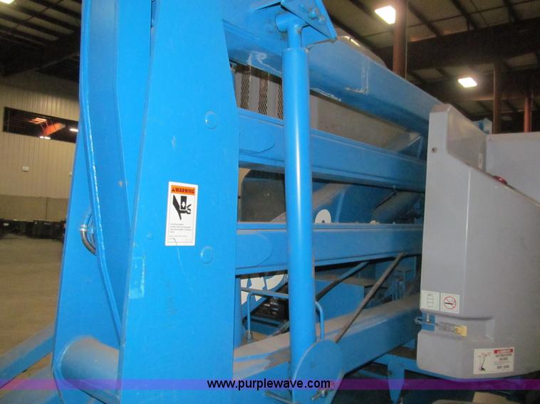 image for item G9604 1986 Genie Z45/22 articulating boom lift