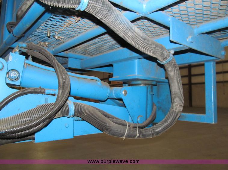 image for item G9604 1986 Genie Z45/22 articulating boom lift