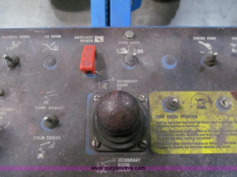 image for item G9604 1986 Genie Z45/22 articulating boom lift