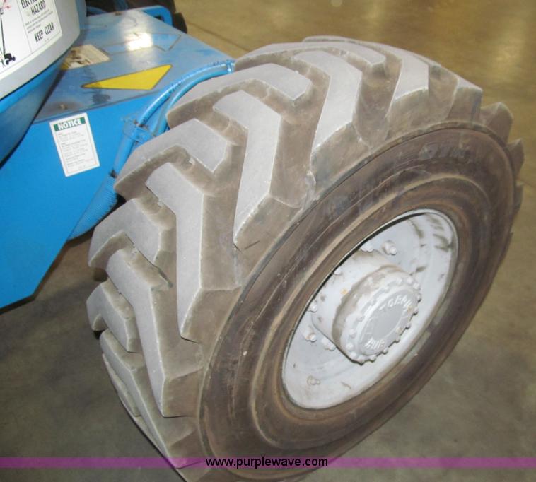 image for item G9604 1986 Genie Z45/22 articulating boom lift