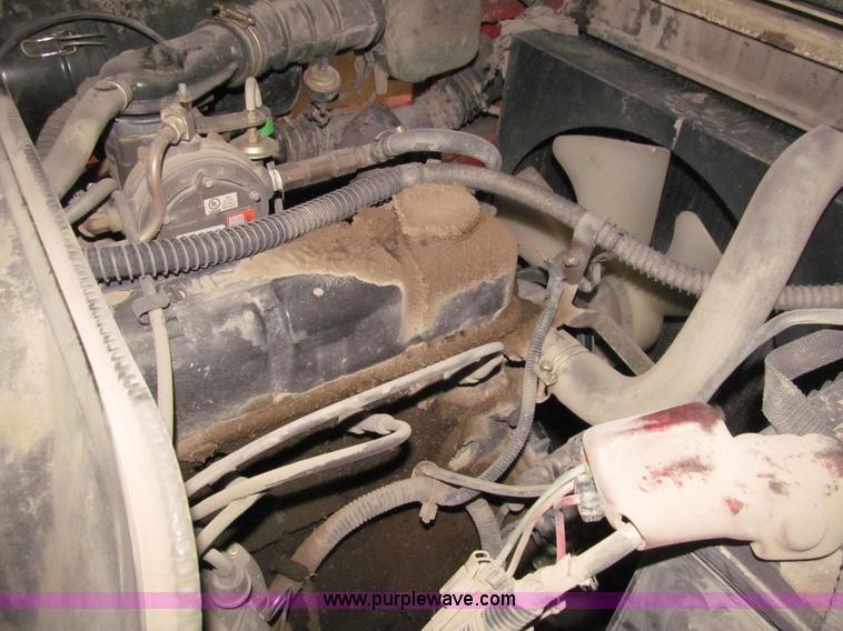 image for item G9605 Nissan 50 forklift