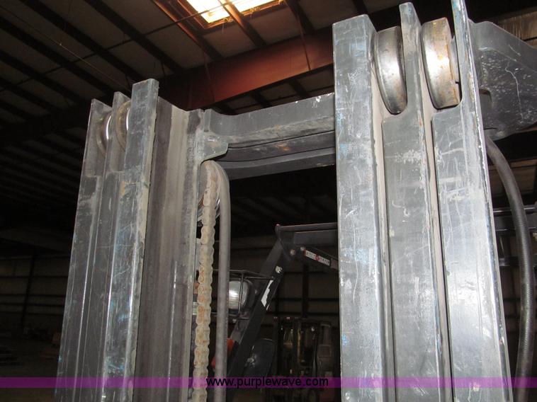 image for item G9608 Nissan 50 forklift