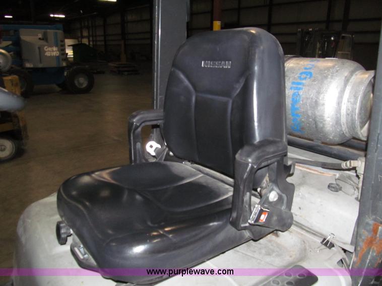 image for item G9608 Nissan 50 forklift
