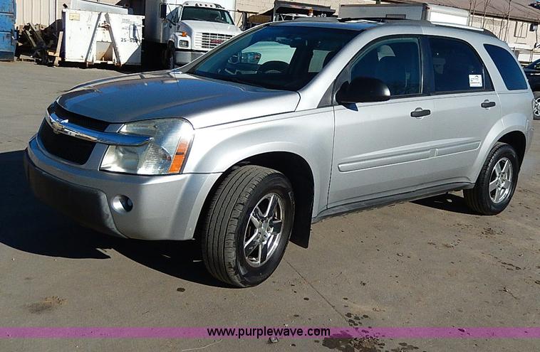 image for item H1275 2005 Chevrolet Equinox LS SUV