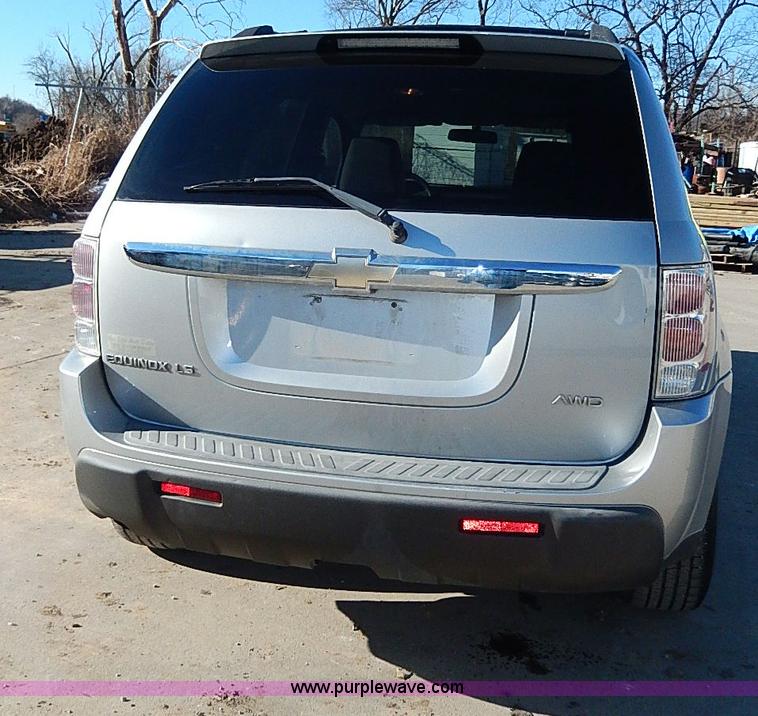 image for item H1275 2005 Chevrolet Equinox LS SUV