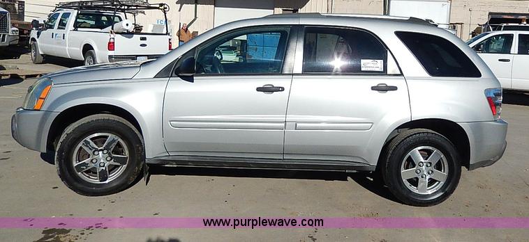 image for item H1275 2005 Chevrolet Equinox LS SUV