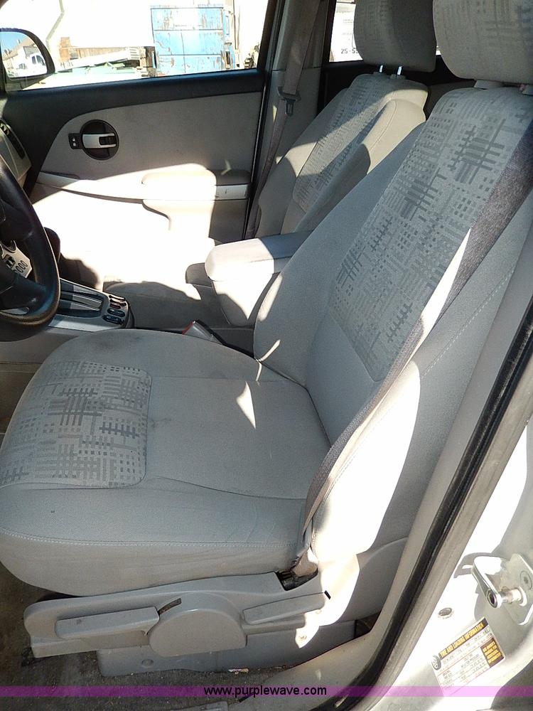 image for item H1275 2005 Chevrolet Equinox LS SUV