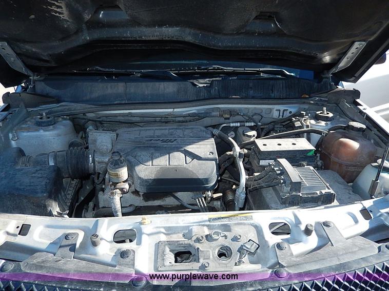 image for item H1275 2005 Chevrolet Equinox LS SUV