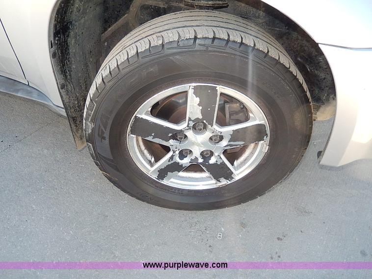 image for item H1275 2005 Chevrolet Equinox LS SUV