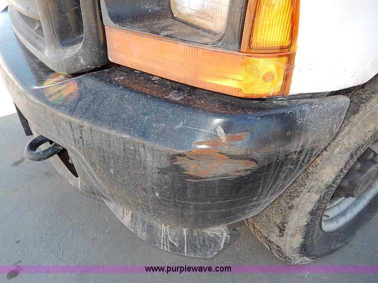 image for item H1279 2001 Ford F250 Super Duty Crew Cab pickup truck