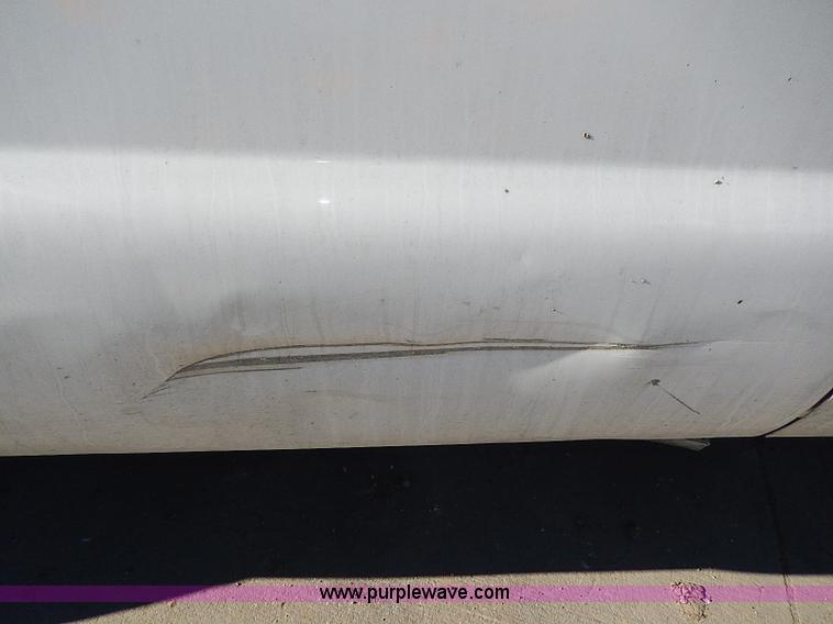 image for item H1280 2000 Ford F250 Super Duty Crew Cab pickup truck