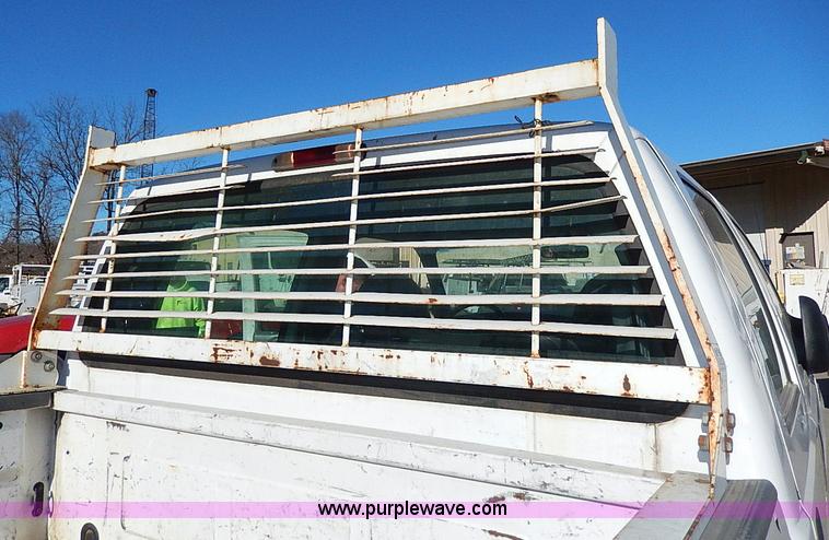 image for item H1280 2000 Ford F250 Super Duty Crew Cab pickup truck