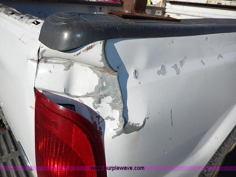 image for item H1280 2000 Ford F250 Super Duty Crew Cab pickup truck