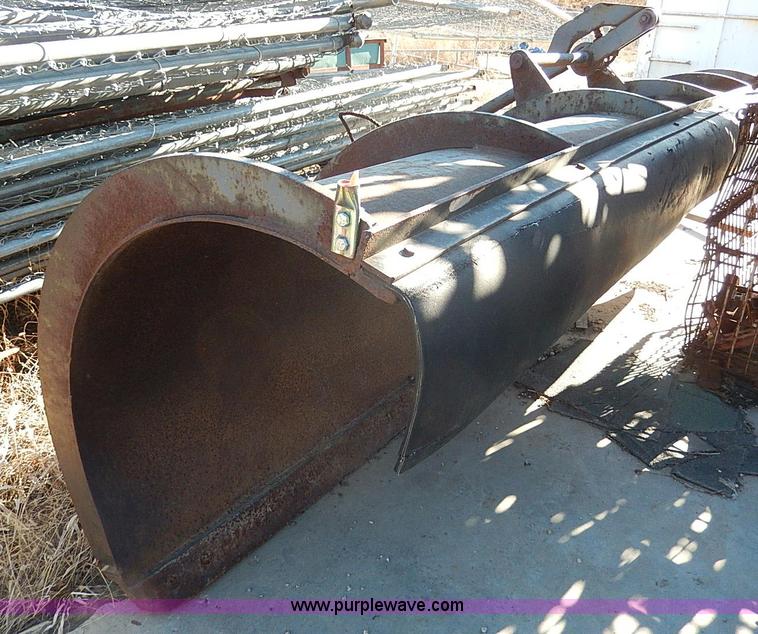 image for item H1281 Henke 11' snow plow