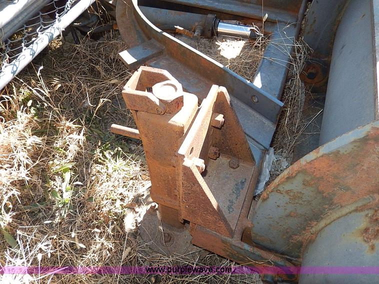 image for item H1281 Henke 11' snow plow