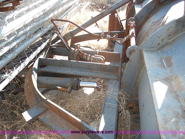 image for item H1281 Henke 11' snow plow