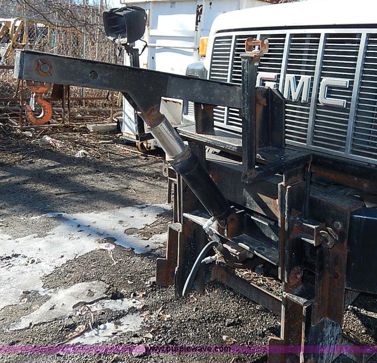 image for item H1281 Henke 11' snow plow