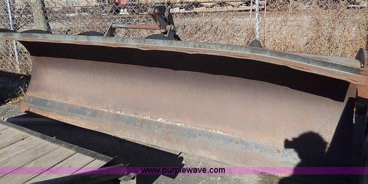 image for item H1284 Henke 11' snow plow