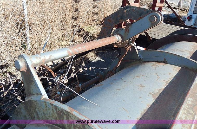 image for item H1284 Henke 11' snow plow