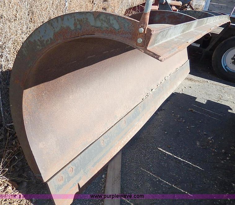 image for item H1284 Henke 11' snow plow