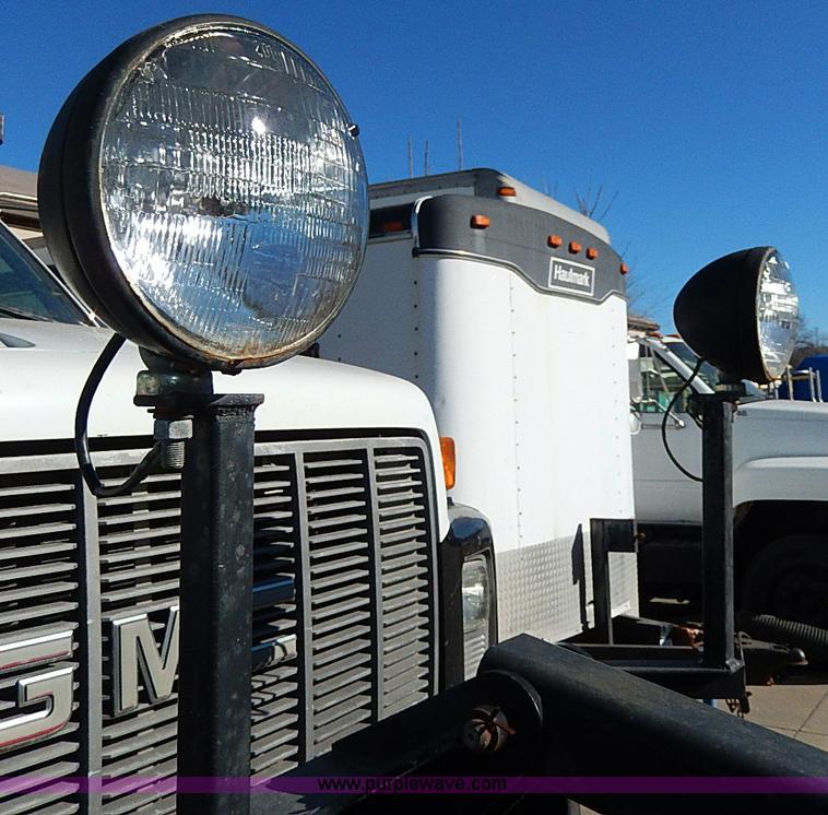 image for item H1284 Henke 11' snow plow