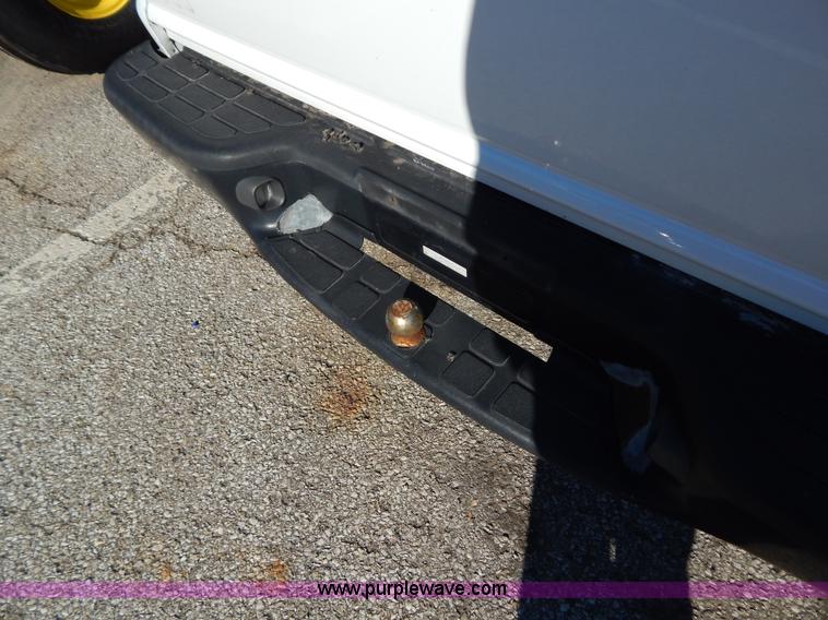 image for item H3803 1998 Chevrolet S10 pickup truck