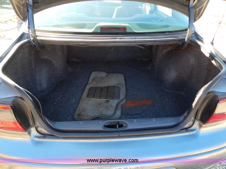 image for item H3809 2004 Chevrolet Malibu Classic