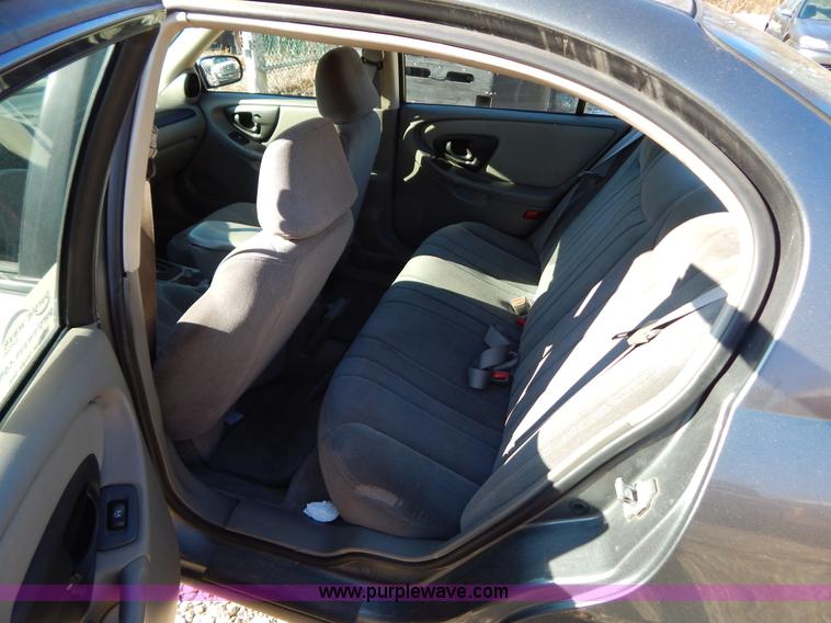 image for item H3809 2004 Chevrolet Malibu Classic