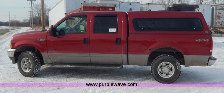 image for item H3817 2002 Ford F250 Super Duty pickup truck