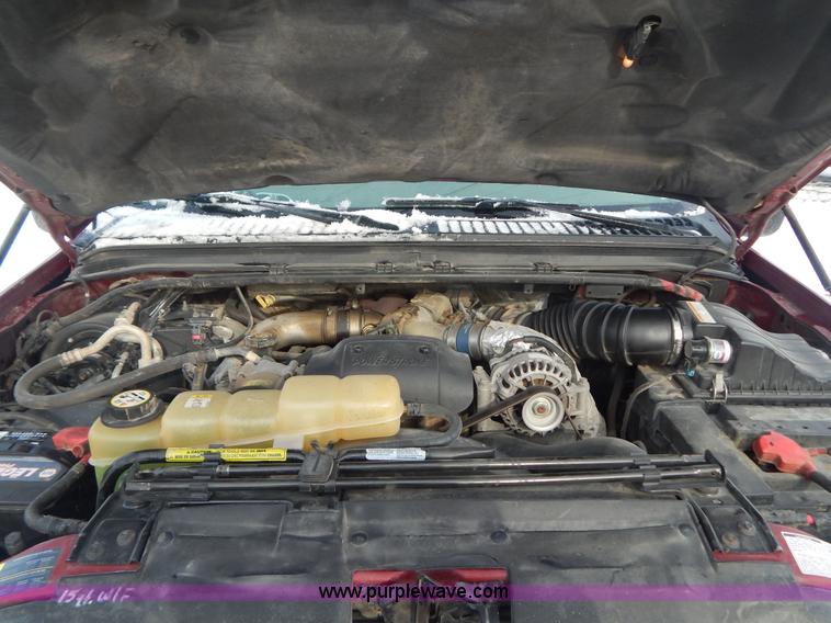 image for item H3817 2002 Ford F250 Super Duty pickup truck