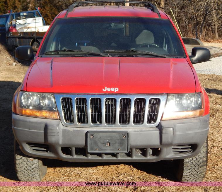 image for item I1232 1999 Jeep Grand Cherokee Laredo SUV