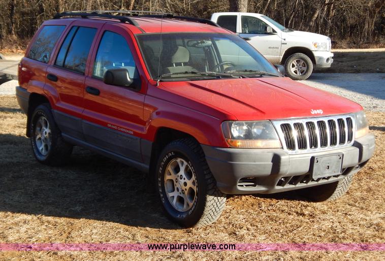 image for item I1232 1999 Jeep Grand Cherokee Laredo SUV
