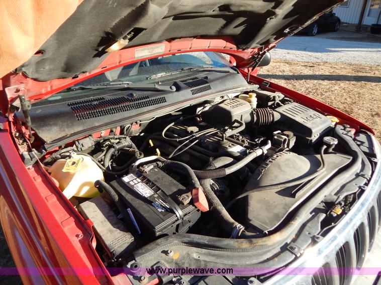 image for item I1232 1999 Jeep Grand Cherokee Laredo SUV