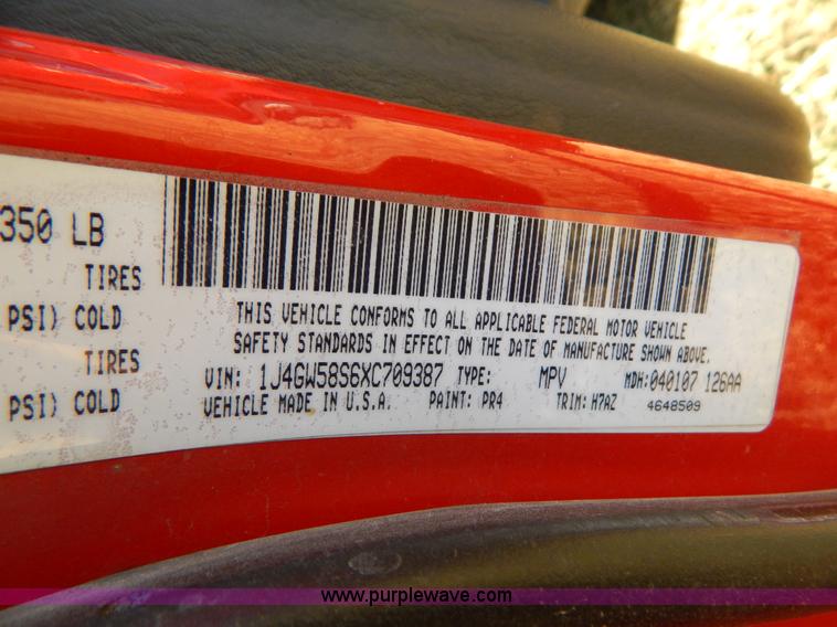 image for item I1232 1999 Jeep Grand Cherokee Laredo SUV