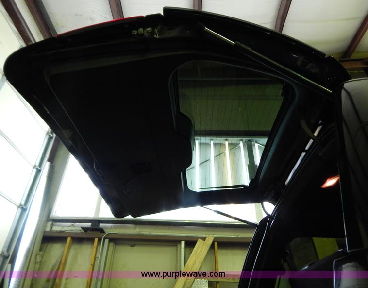 image for item I1239 2006 Lincoln Navigator Ultimate SUV