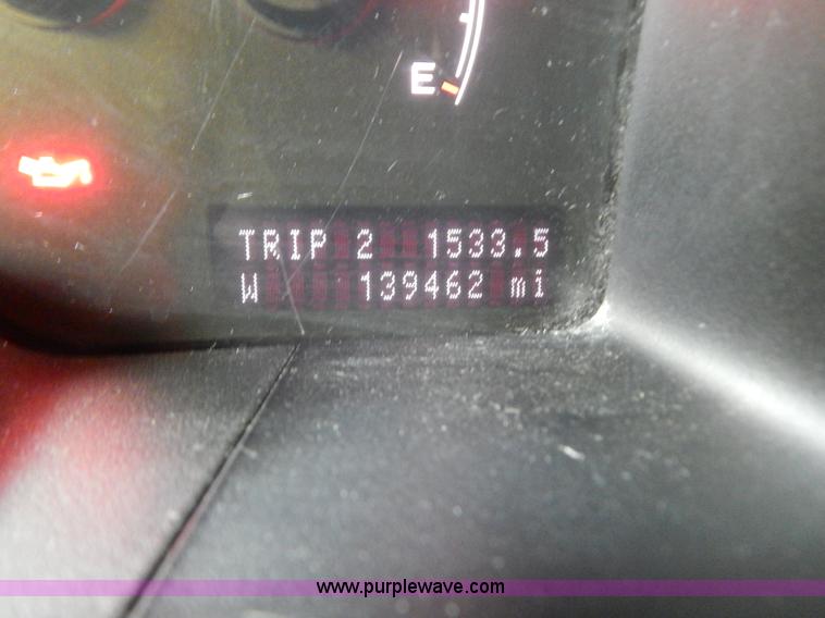 image for item I1239 2006 Lincoln Navigator Ultimate SUV