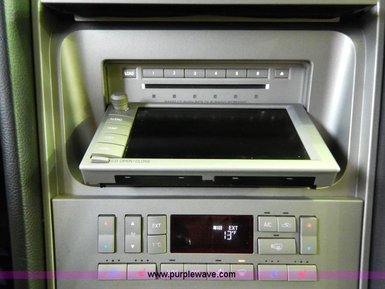 image for item I1239 2006 Lincoln Navigator Ultimate SUV